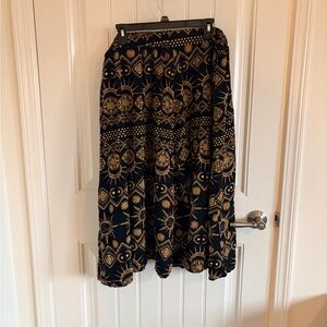 Torrid Black and Gold Geometric Midi Skirt